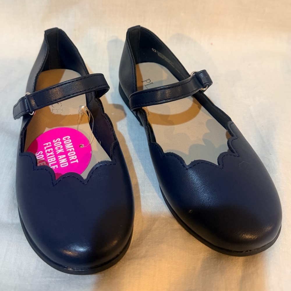 Girls dress shoes
